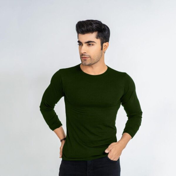 “Everyday Essentials: Premium T-Shirts” - Image 3